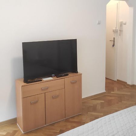 Apartman Nicolas Beograd Ngoại thất bức ảnh